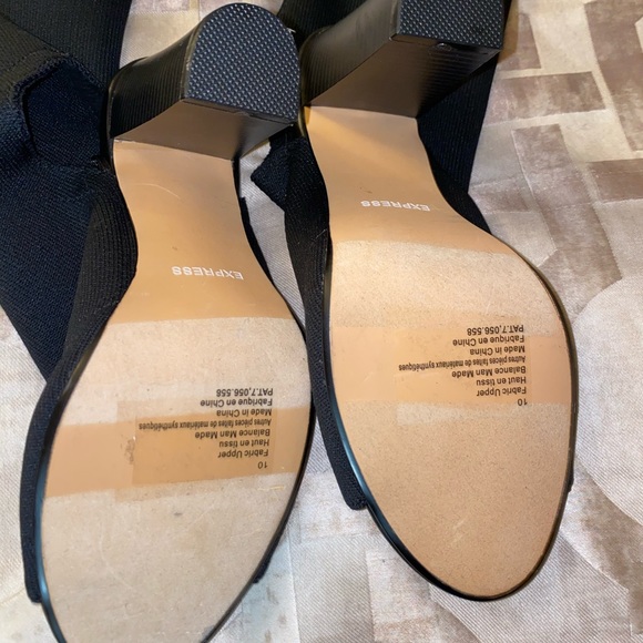 Express Shoes - Picture 2 of 5